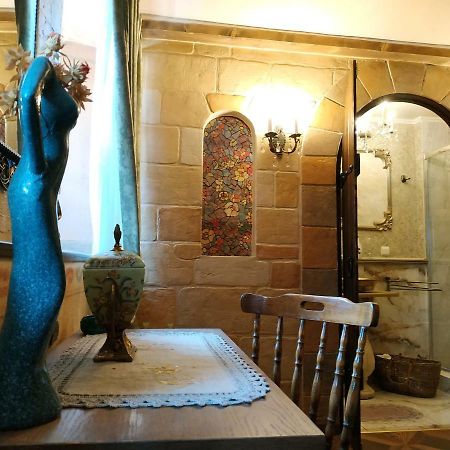 Hye Aspet Հայ Ասպետ Bed and Breakfast Gjumri Eksteriør billede