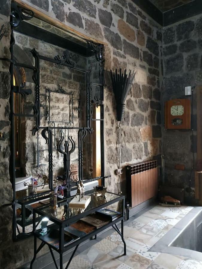 Hye Aspet Հայ Ասպետ Bed and Breakfast Gjumri Eksteriør billede